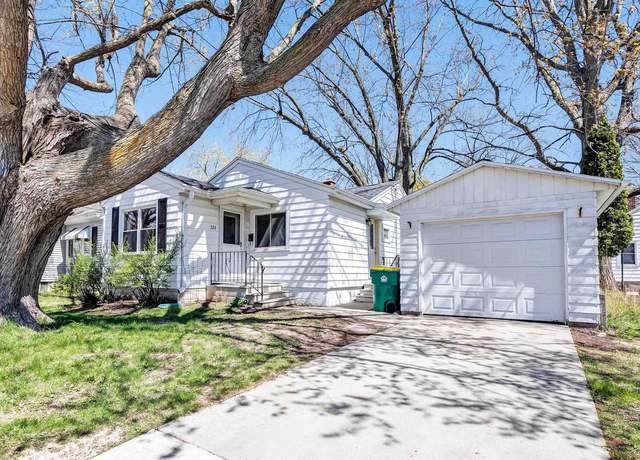 Property at 326 Gray St, Green Bay, WI 54303, 2 beds, 1 bath