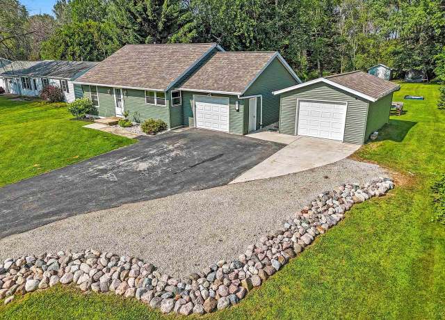 Property at 3053 Birch Rd, Suamico, WI 54173, 2 beds, 1 bath
