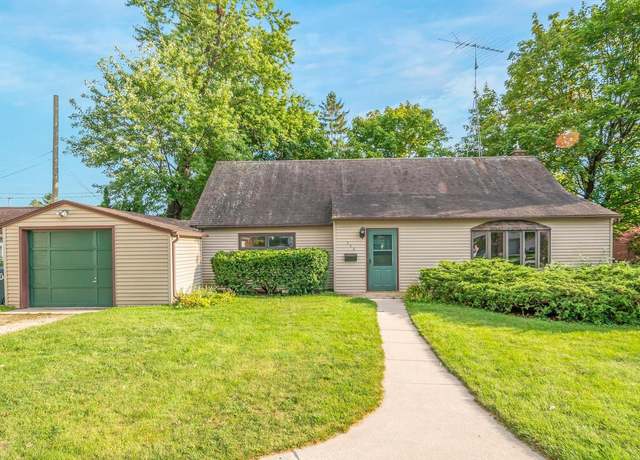 Property at 308 E Mcwilliams St, Fond Du Lac, WI 54935, 3 beds, 1.5 baths