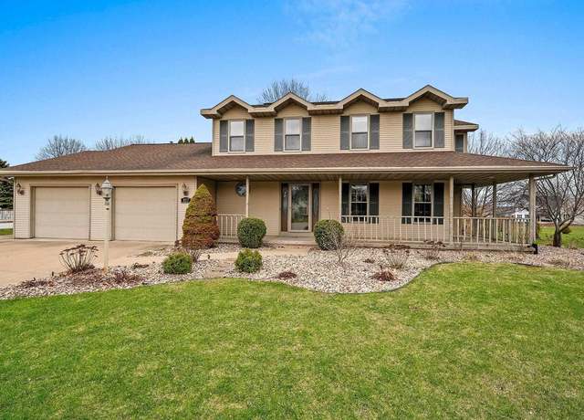 Property at 857 Hickory Valley Ct, De Pere, WI 54115, 4 beds, 2.5 baths