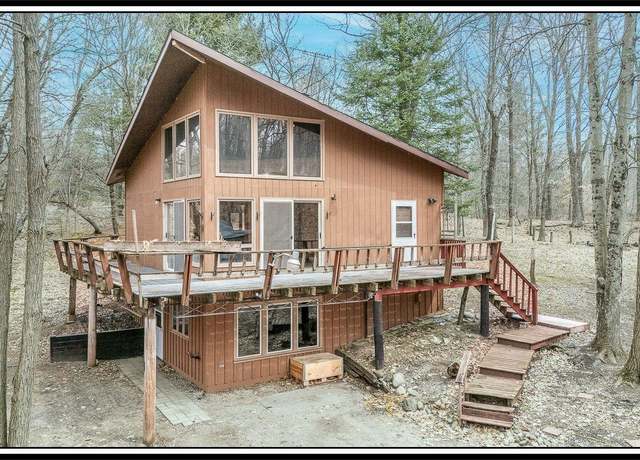 Property at N6504 2nd St, Waupaca, WI 54981, 2 beds, 2 baths