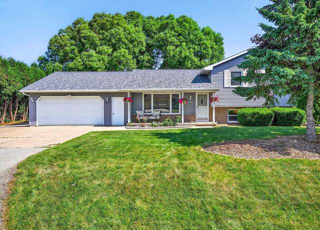Property at W5642 Michelle Way, Appleton, WI 54915, 4 beds, 2 baths