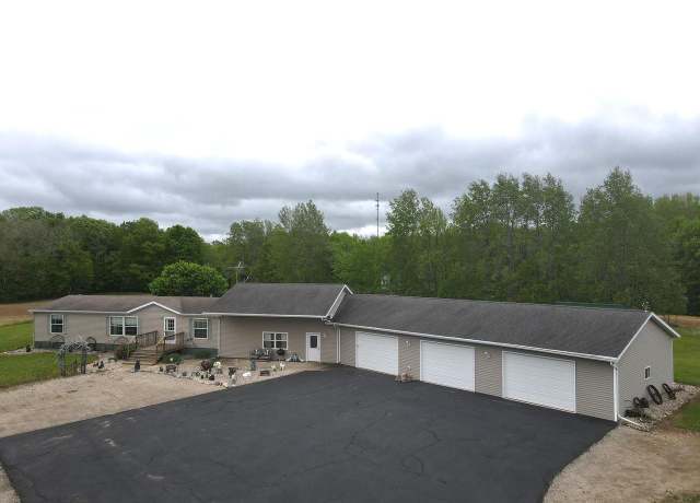 Property at 9155 Lee Lake Rd, Pound, WI 54161, 2 beds, 2 baths
