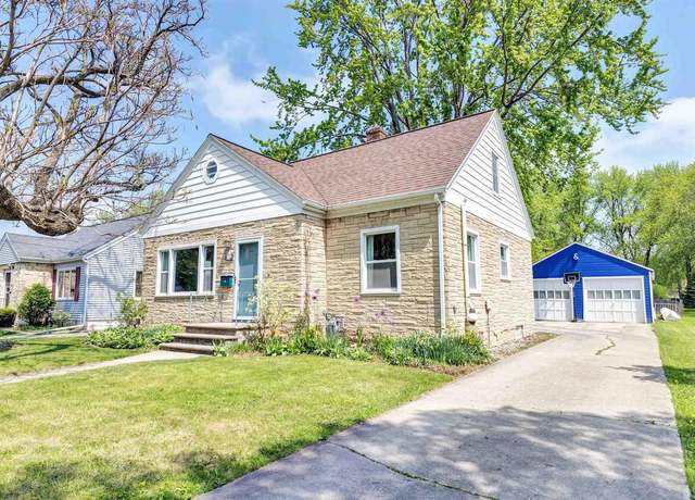 Property at 1345 Grignon St, Green Bay, WI 54301, 3 beds, 1 bath