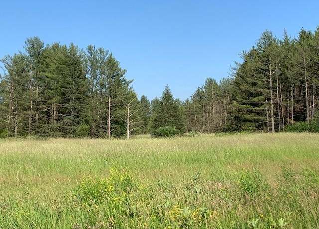 Property at 1009 Mill Pond Cir, Weyauwega, WI 54983