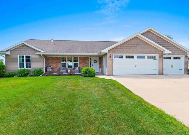 Property at 240 Cornellius Martin Ct, De Pere, WI 54115, 4 beds, 3 baths