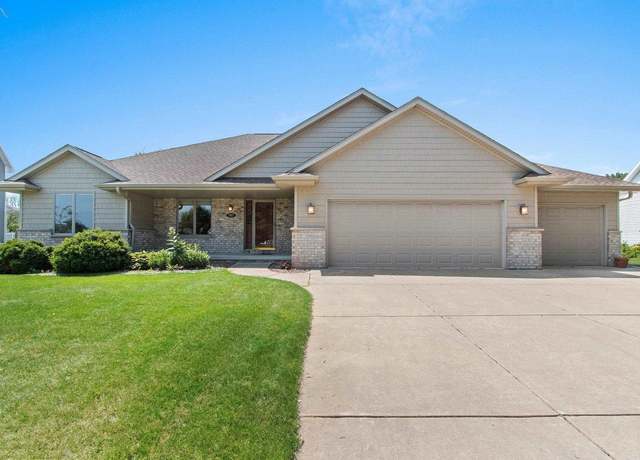 Property at 587 Winding Waters Way, De Pere, WI 54115, 3 beds, 2.5 baths