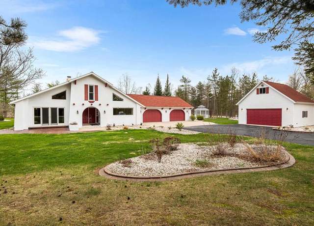 Property at 13855 Kalous Rd, Gillett, WI 54124, 4 beds, 3.5 baths