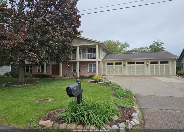 Property at 1400 Brooks Ln, Oshkosh, WI 54904, 4 beds, 3 baths