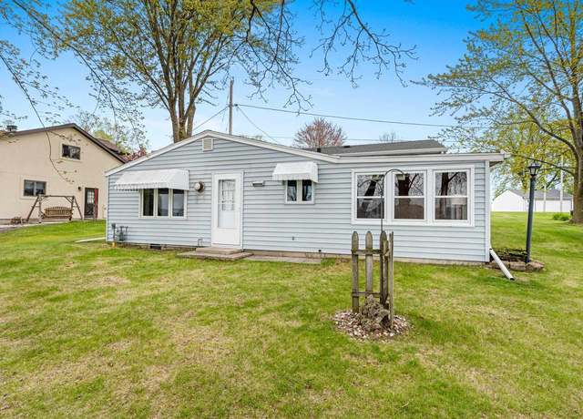 Property at W952 North Shore Dr, Saint Cloud, WI 53079, 2 beds, 1 bath