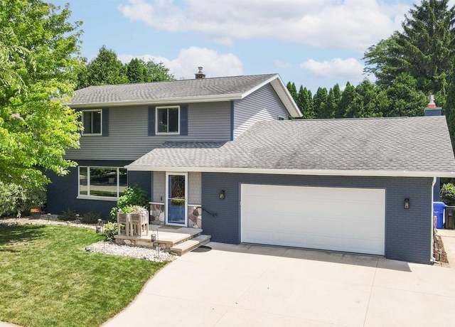 Property at 1300 S Irma St, Appleton, WI 54915, 4 beds, 2.5 baths