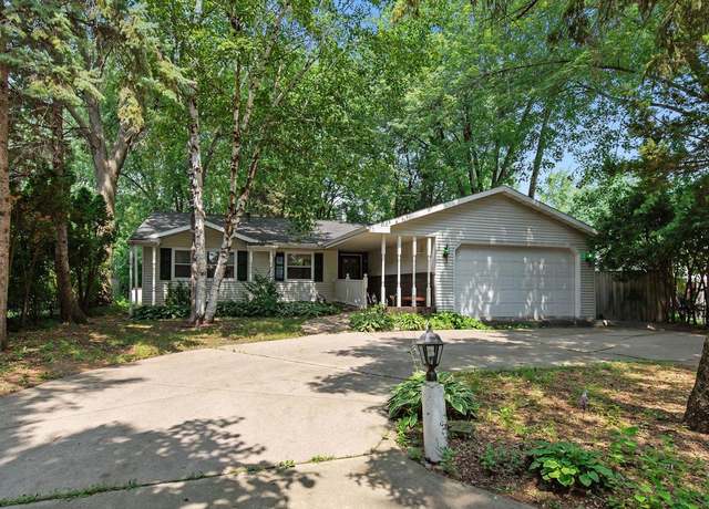 Property at 840 W South Park Ave, Oshkosh, WI 54902, 3 beds, 2 baths