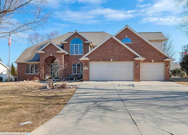 Property at 3509 Spyglass Hill Dr, Green Bay, WI 54311, 5 beds, 3 baths