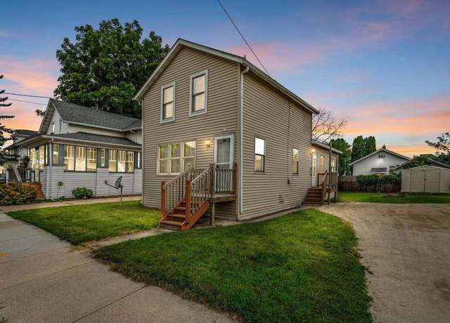Property at 216 W 8th Ave, Oshkosh, WI 54902, 2 beds, 1 bath