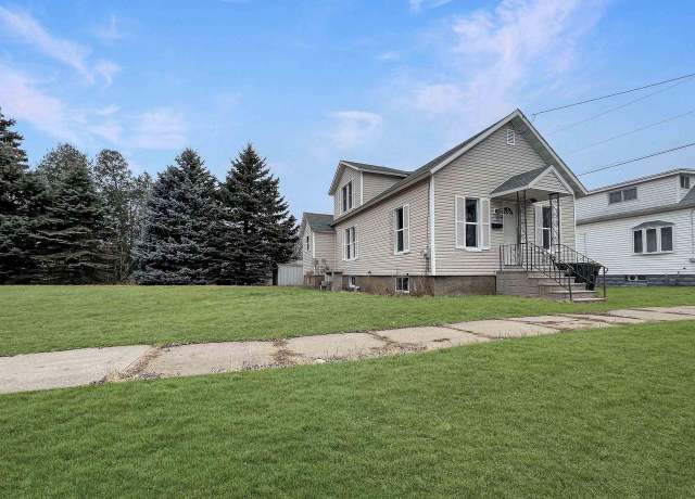 Property at 1507 9th St, Menomonie, MI 49858, 2 beds, 1 bath