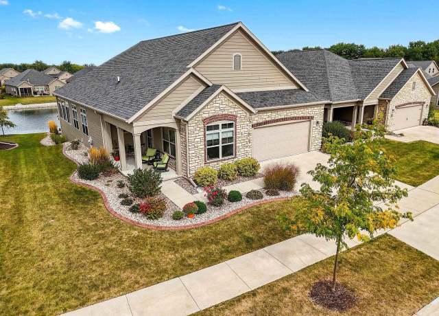 Property at 221 N Bedford Rd, Green Bay, WI 54311, 4 beds, 3 baths