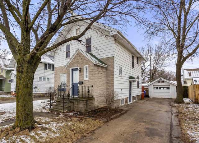 Property at 620 N Mason St, Appleton, WI 54911, 3 beds, 1.5 baths