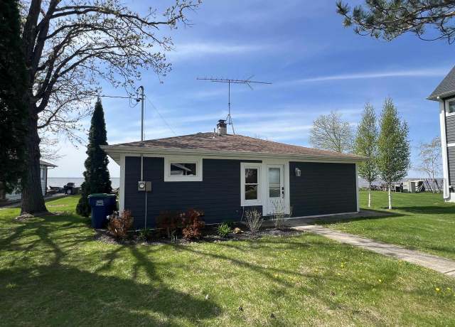 Property at N8432 Minawa Beach Rd, Fond Du Lac, WI 54937, 2 beds, 1 bath