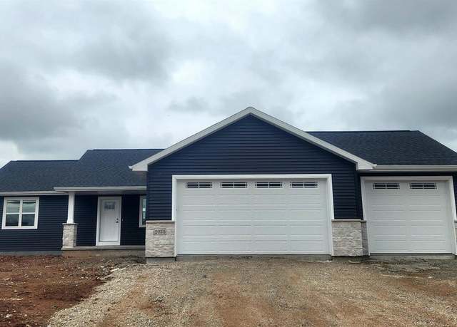 Property at 2035 Red Fox Ln, Kaukauna, WI 54130, 3 beds, 2 baths