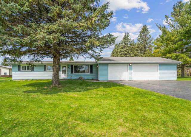 Property at N8584 Snake Rd, Elkhart Lake, WI 53020, 3 beds, 1 bath