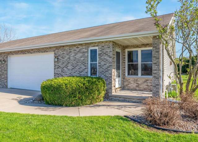 Property at W5769 Skippers Ln, Appleton, WI 54915, 2 beds, 1 bath