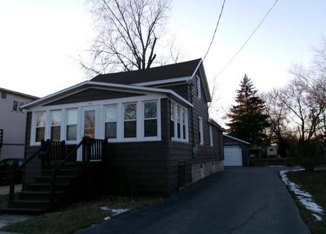 Property at 226 N Brooke St, Fond Du Lac, WI 54935, 2 beds, 1 bath