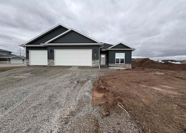 Property at 733 Tambour Ct #10, De Pere, WI 54115, 2 beds, 2 baths