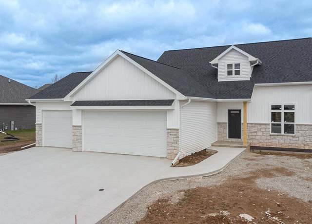 Property at W7059 Jaclyn Ln, Greenville, WI 54942, 4 beds, 2.5 baths