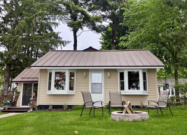 Property at N3911 Lakeside Ln, Wautoma, WI 54982, 2 beds, 2 baths