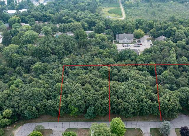 Property at 419 S Harrison St, Waupaca, WI 54981