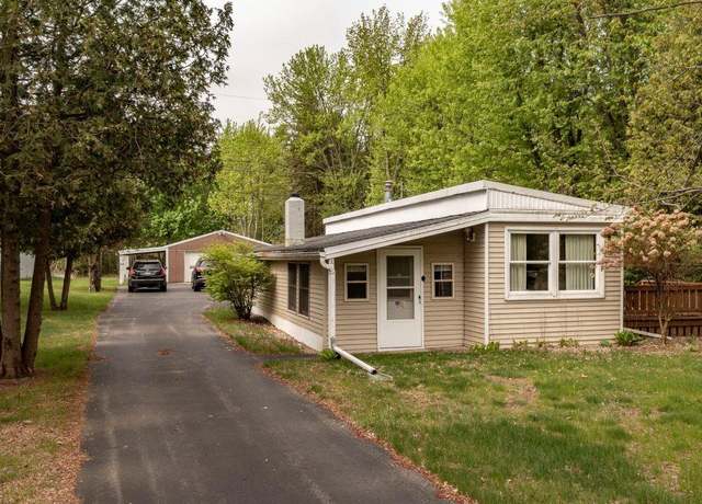 Property at N10623 Lakeshore Rd, Clintonville, WI 54929, 2 beds, 1 bath