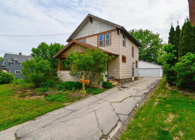 Property at 1200 S Lawe St, Appleton, WI 54915, 3 beds, 1.5 baths