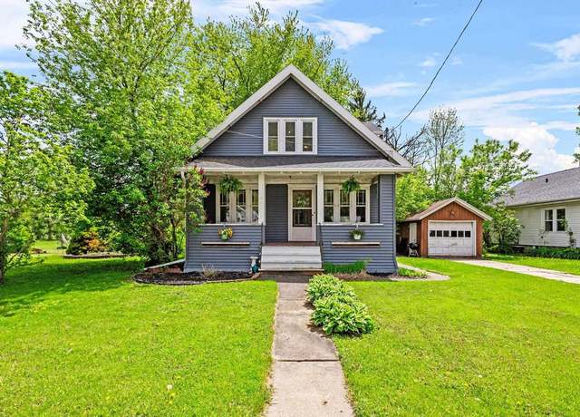 Property at 10609 W Belmar Ave, Maribel, WI 54227, 4 beds, 1.5 baths