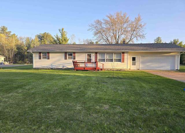 Property at 705 W Taylor St, Plainfield, WI 54966, 3 beds, 2 baths