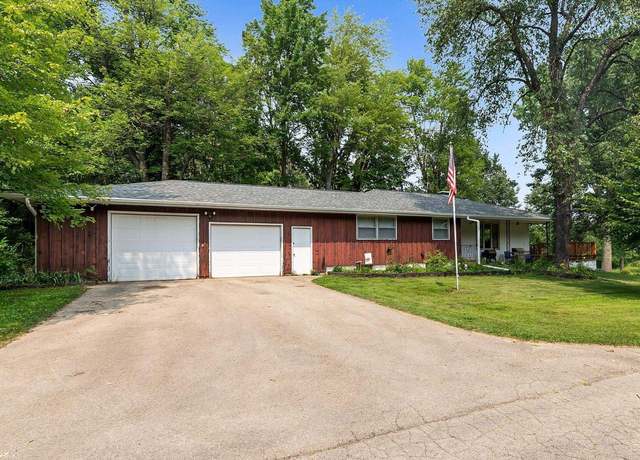 Property at N2746 Givens Rd, Hortonville, WI 54944, 3 beds, 2 baths