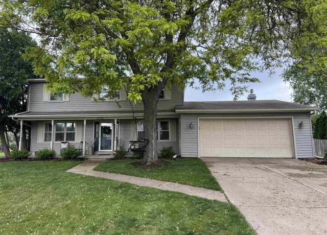 Property at 2076 W Vista Cir, De Pere, WI 54115, 4 beds, 2.5 baths