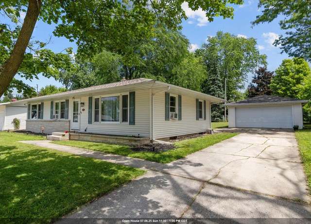 Property at 410 Memorial Dr, Chilton, WI 53014, 3 beds, 1 bath