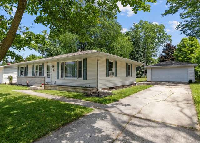 Property at 410 Memorial Dr, Chilton, WI 53014, 3 beds, 1 bath