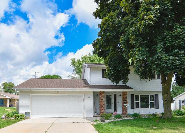 Property at 507 Sunrise Ln, Green Bay, WI 54301, 4 beds, 2.5 baths