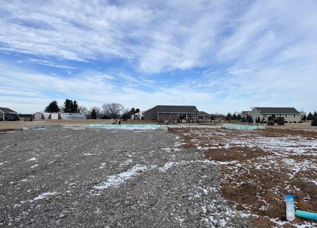 Property at 5292 Cornhusk Ln, Omro, WI 54963, 3 beds, 2 baths