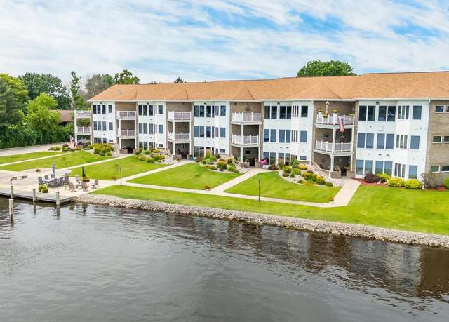 Property at 169 S 1st St #15, Winneconne, WI 54986, 2 beds, 2.5 baths
