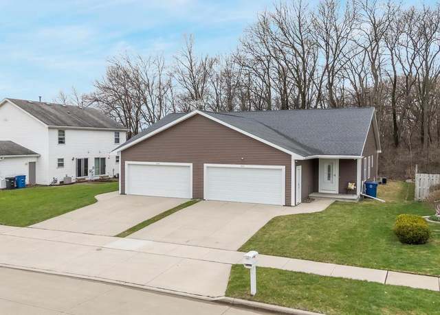 Property at 2719 Clover St, Oshkosh, WI 54901, 3 beds, 3 baths