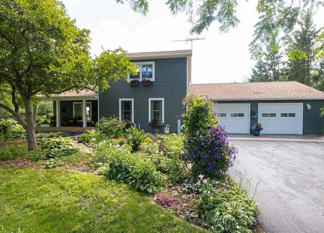 Property at N3813 Mosquito Hill Rd, New London, WI 54961, 4 beds, 3.5 baths