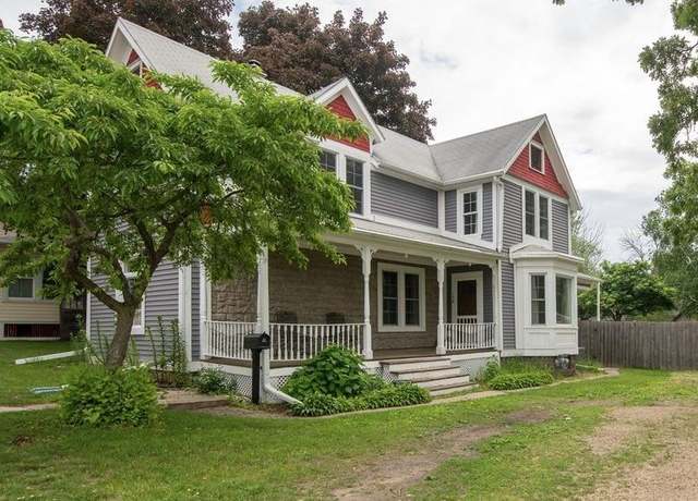 Property at 158 S State St, Berlin, WI 54923, 3 beds, 1.5 baths