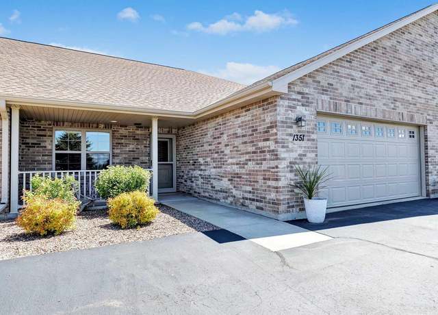 Property at 1351 Pond View Cir, De Pere, WI 54115, 2 beds, 2 baths