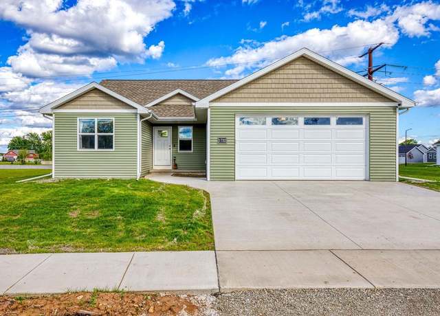 Property at 1732 Patriot Way, Neenah, WI 54956, 3 beds, 2 baths