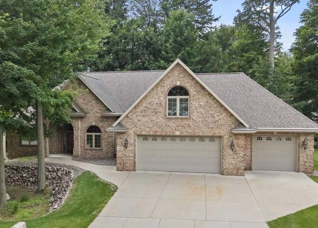 Property at 448 Harvest Rd, Green Bay, WI 54302, 4 beds, 3.5 baths