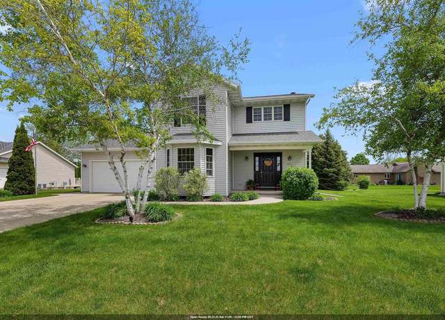 Property at 665 N Prairie Rd, Fond Du Lac, WI 54935, 3 beds, 2.5 baths