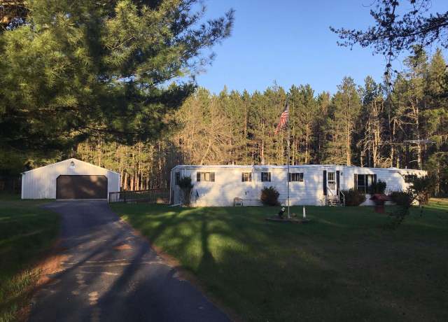 Property at N9424 Deer Lake Rd, Crivitz, WI 54114, 2 beds, 2 baths
