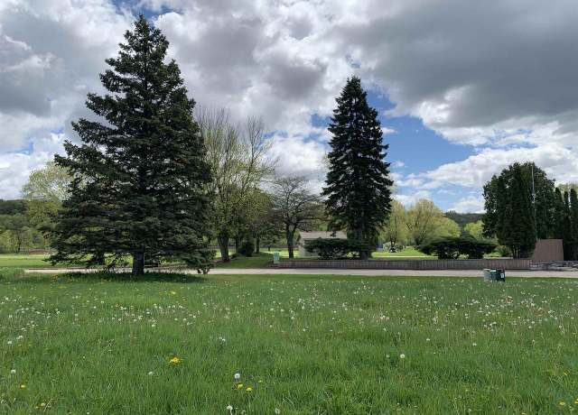 Property at W4995 Cottage Ln, Sherwood, WI 54169